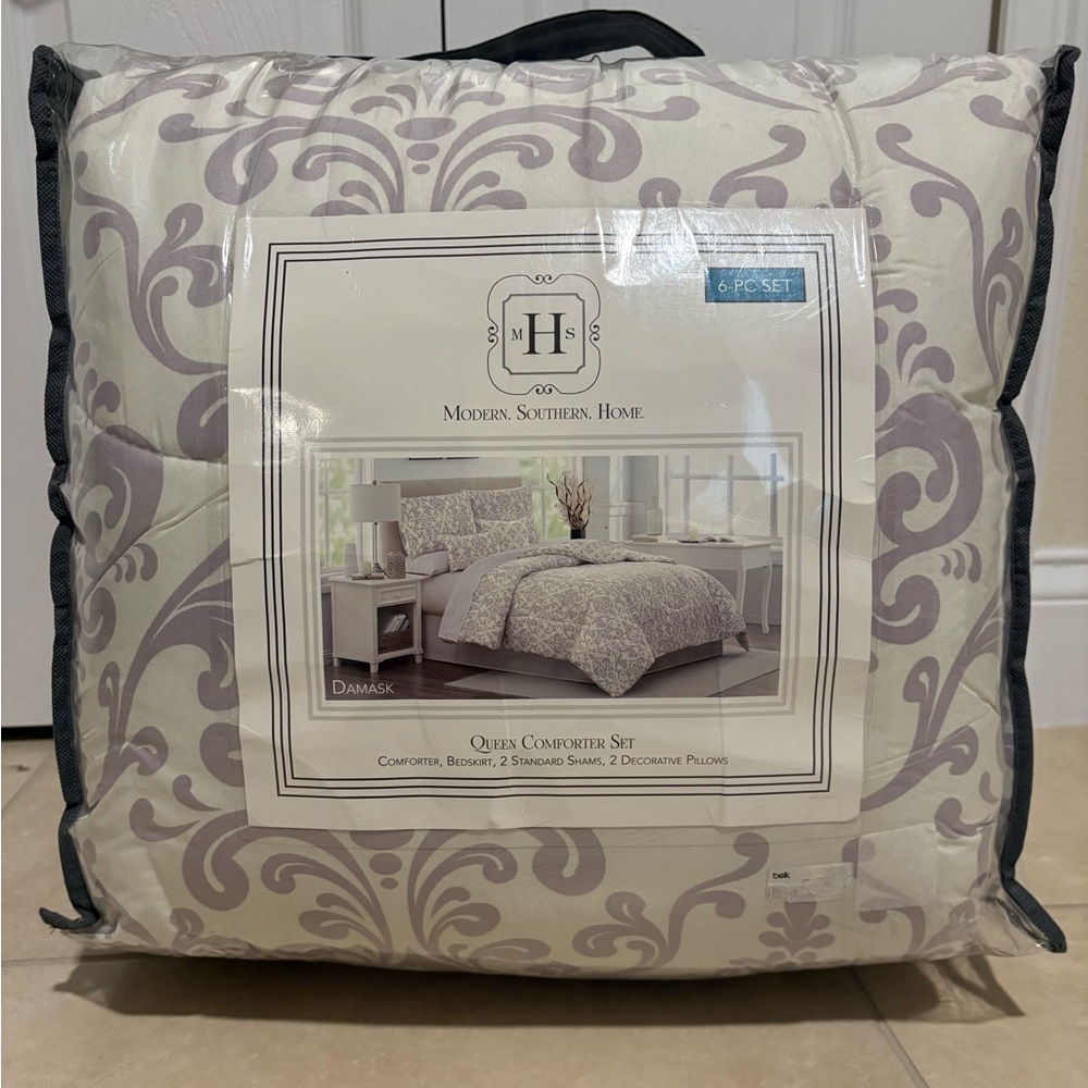 Damask Queen Comforter Set - Purple & White